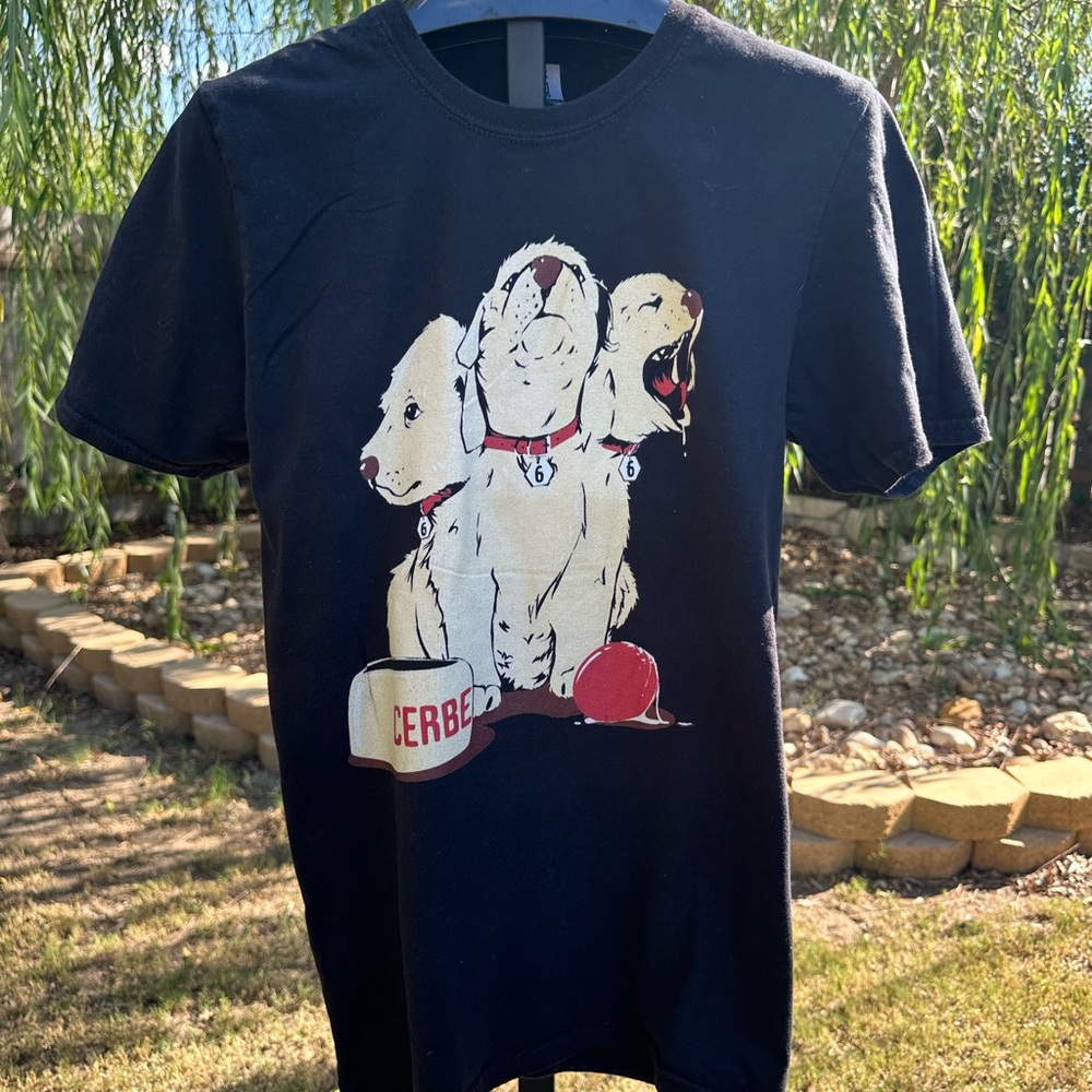 Threadless 4pc Tshirt Bundle Small Adult/ Boys XL Classic Cut - Picture 2 of 5
